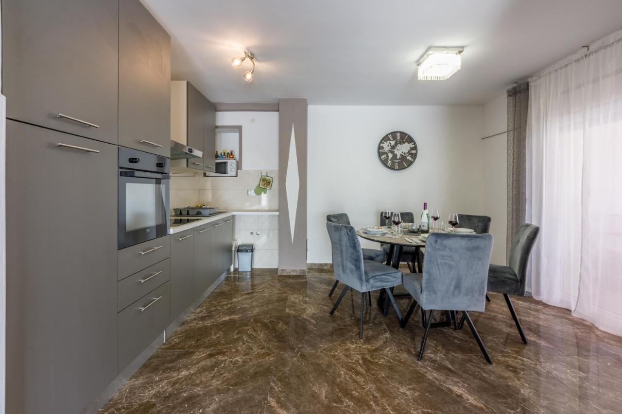 Apartments Kralj Zvonimir Ядраново Экстерьер фото