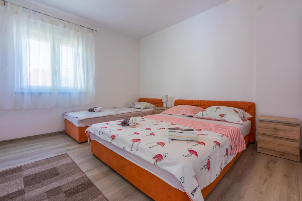 Apartments Kralj Zvonimir Ядраново Экстерьер фото